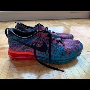 Great condition Men’s Nike Shoes Size 12